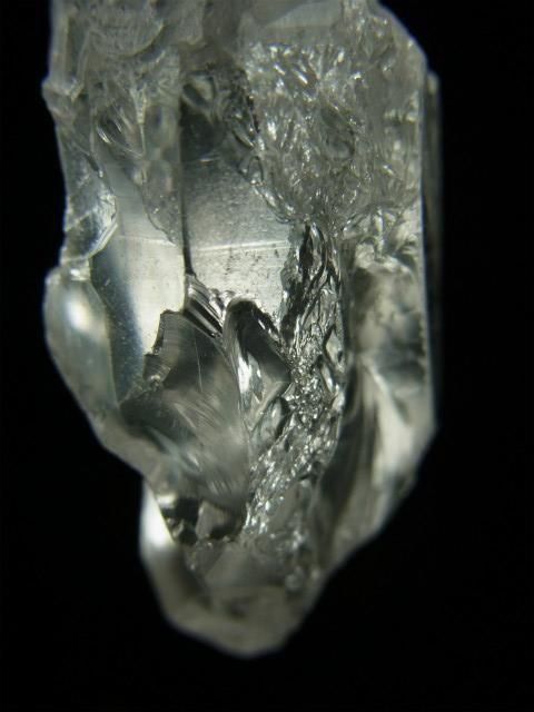 ライトニング・レムリアンシード ペンダントトップ 凄まじい雷の痕跡