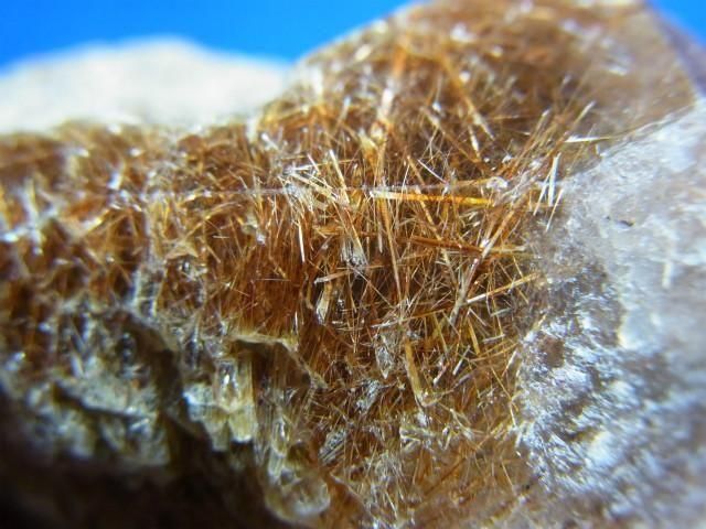 ザギ水晶　ザギマウンテンクォーツ 1914g ザギマウンテンクォーツとは？効果・体験談をご紹介 | セラピー