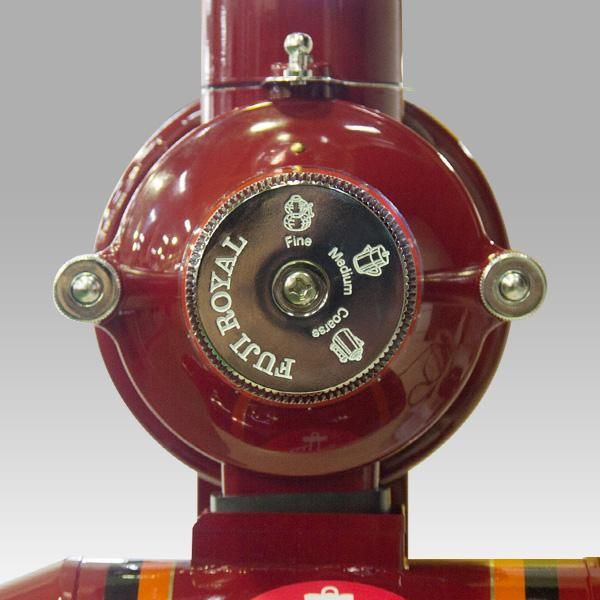 フジローヤルコーヒーミルR-440 受け缶は付いていません。納期は