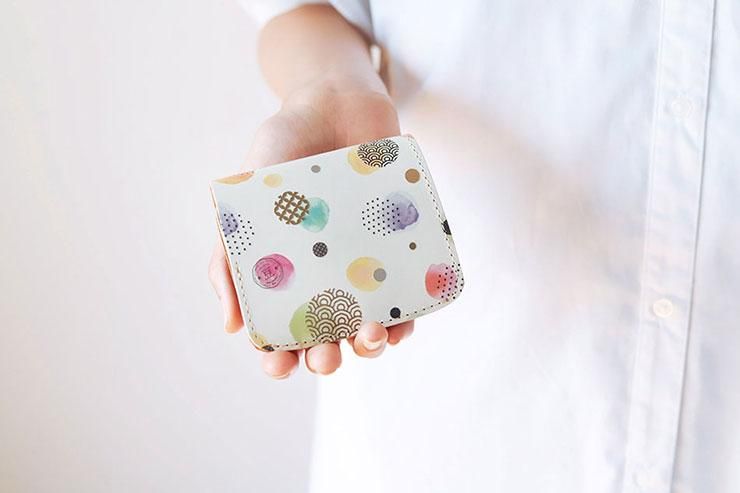 【ハンドメイド】ミニ財布 （ 黒 × 焦茶 ） 牛革レザーシボ ダブルホックのコンパクトミニ財布 こげ茶