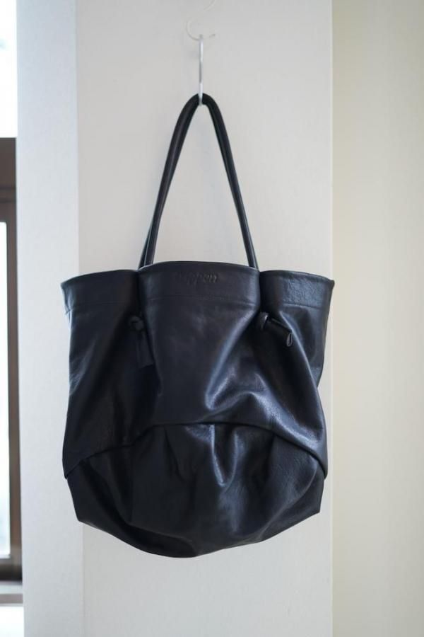 Belly-Bag(black-bgl本革trippen トリッペン - *empress-195*の