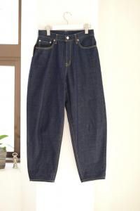 <img class='new_mark_img1' src='https://img.shop-pro.jp/img/new/icons2.gif' style='border:none;display:inline;margin:0px;padding:0px;width:auto;' />FS narrow barrel pantsʥХǥ˥