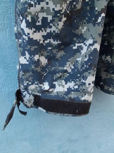 送料込み　未使用品　米軍　ネイビー　NWU　AORⅢ　ゴアテックス　パンツ 米海軍 新品未使用 TYPE1 NWU ゴアテックスパンツ Lレギュラー