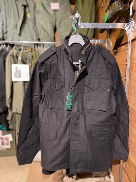 【ALPHA INDUSTRIES】M-65 フィールドジャケット ブラック S自宅に喫煙者はいません