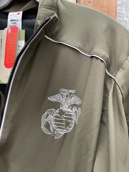 美品 スリムフィットコンプレッションアメリカ軍タクティカルトレーニング吸汗速乾シャツ半袖レプリカ ACU M