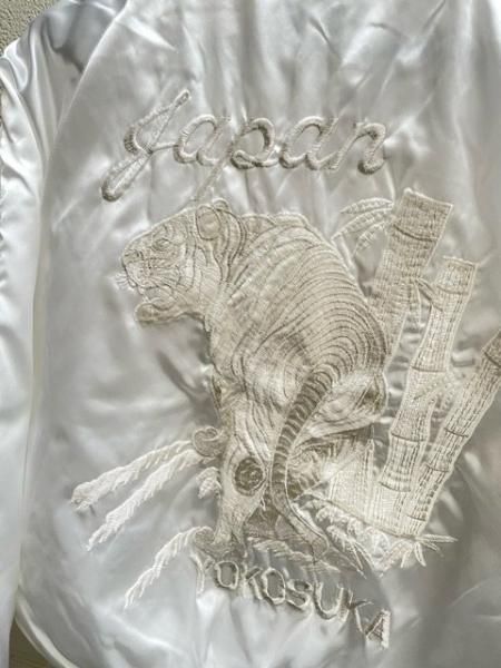 スカジャン | 竹虎ホワイト刺繍 - ミリタリーショップ FUJI