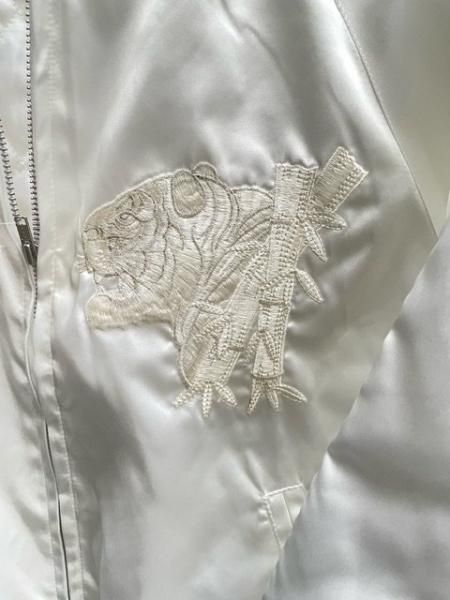 スカジャン | 竹虎ホワイト刺繍 - ミリタリーショップ FUJI