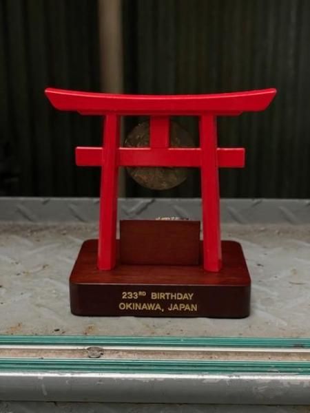 米軍デッドストック | USMC 鳥居 モニュメント - ミリタリーショップ