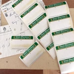 R-1243 ٥롡Vann's Pharmacy