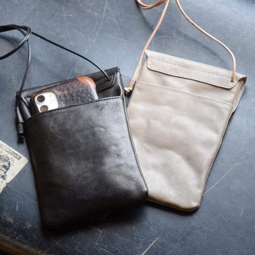 Roberu Horsehide sacoche ロベルホースハイドサコッシュ Roberu Horsehide sacoche ロベルホースハイドサコッシュ