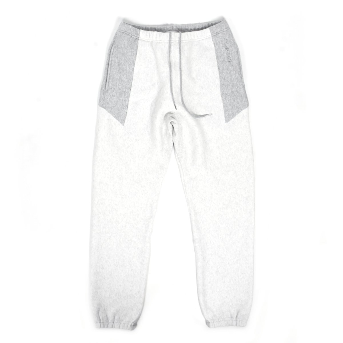 <img class='new_mark_img1' src='https://img.shop-pro.jp/img/new/icons20.gif' style='border:none;display:inline;margin:0px;padding:0px;width:auto;' />【FLATLUX】MP Sweat Pant 