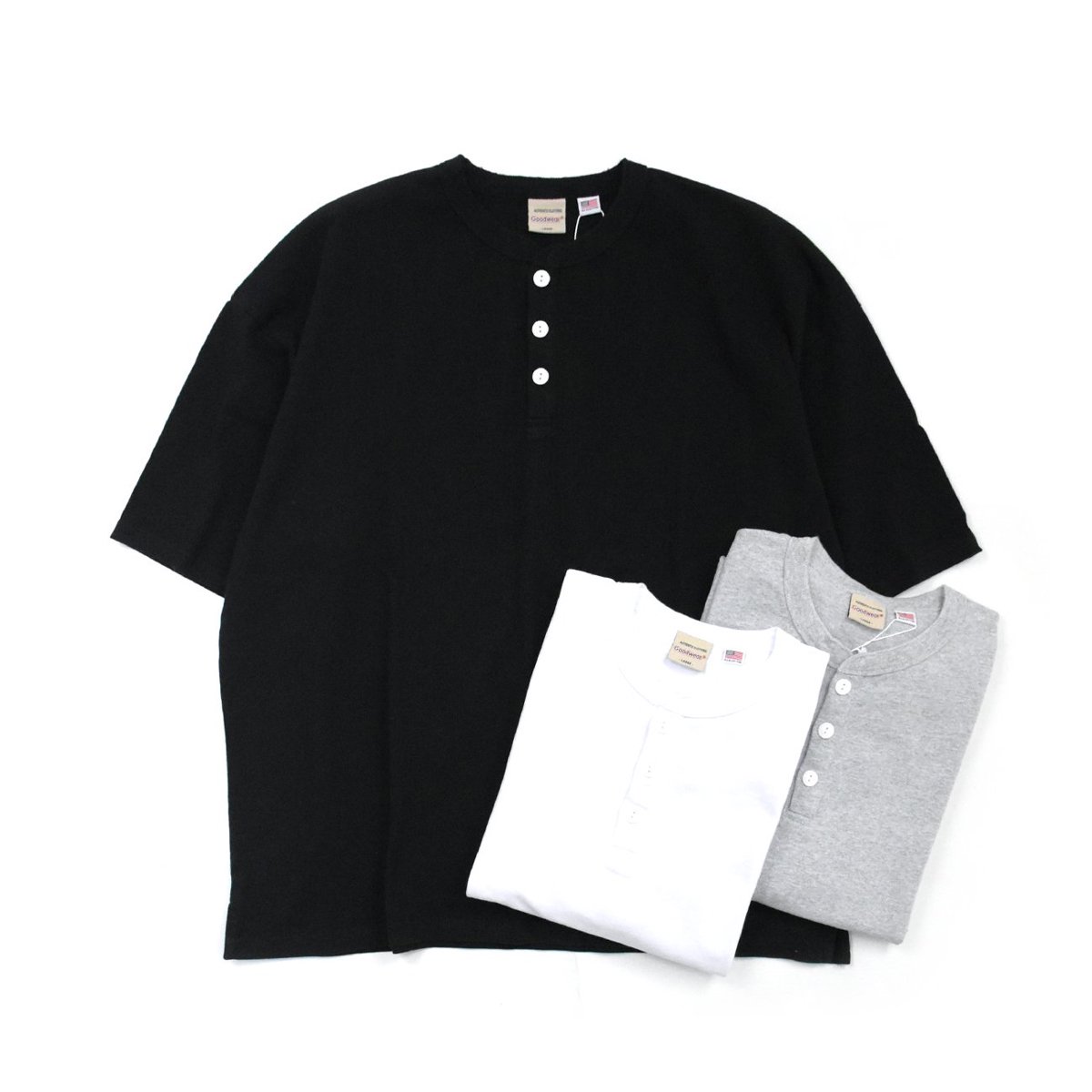 <img class='new_mark_img1' src='https://img.shop-pro.jp/img/new/icons20.gif' style='border:none;display:inline;margin:0px;padding:0px;width:auto;' />【Goodwear】Super Wide Henley Neck Tee (3Color) 
                          </a>
            <span class=