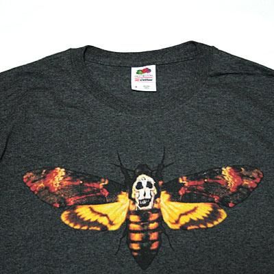 羊たちの沈黙 タイトルTシャツ - ゲームと映画の公式グッズ通販 羊たちの沈黙 タイトルTシャツ - ゲームと映画の公式グッズ通販