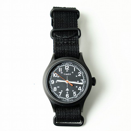 TIMEX（タイメックス）×TODD SNYDER（トッドスナイダー）のMILITARY WATCH（ミリタリーウォッチ）が入荷しました。・専用 BOX・替えベルト付き・クウォーツタイプ