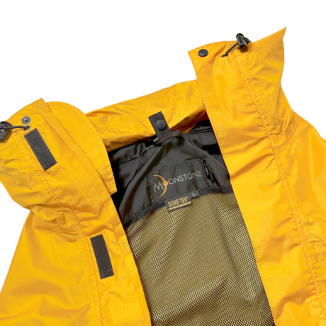 MOONSTONE(ムーンストーン)からGORE-TEX NYLON MOUNTAIN PARKA