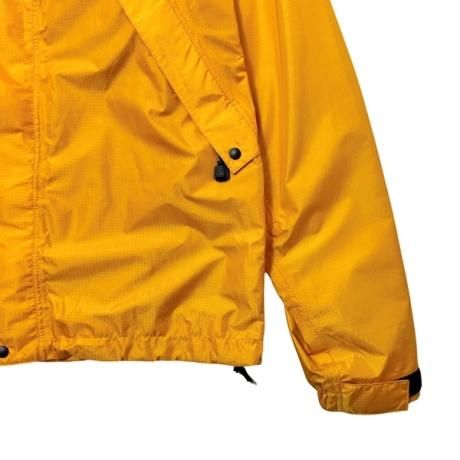 MOONSTONE（ムーンストーン）からGORE-TEX NYLON MOUNTAIN PARKA