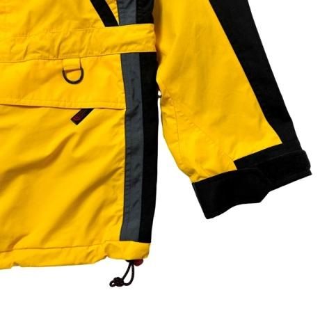 THE NORTH FACEノースフェイスからGORE-TEX EG TEGH MOUNTAIN