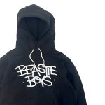<img class='new_mark_img1' src='https://img.shop-pro.jp/img/new/icons5.gif' style='border:none;display:inline;margin:0px;padding:0px;width:auto;' />Champion×BEASTIE BOYS<br>チャンピオン×ビースティ・ボーイズ <br>REVERSE WEAVE<br>SWEAT PARKA<br>スウェットパーカーの商品画像