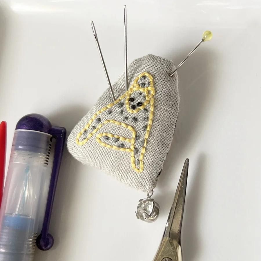 刺繍キットの通販 | 豹のアルファベット | クロヤギシロヤギ