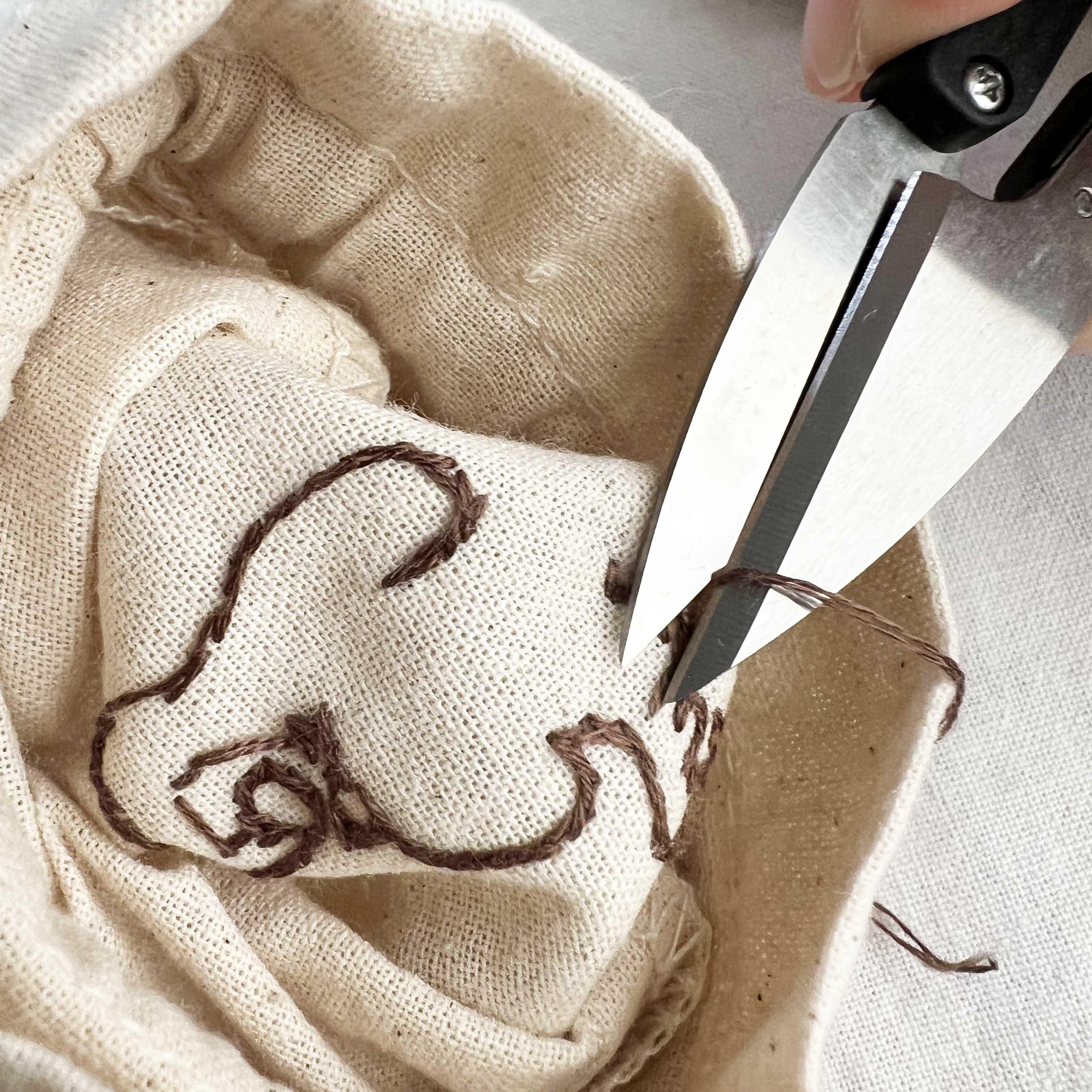 刺繍キットの通販 | きんちゃくに刺繍をプラス | クロヤギシロヤギ