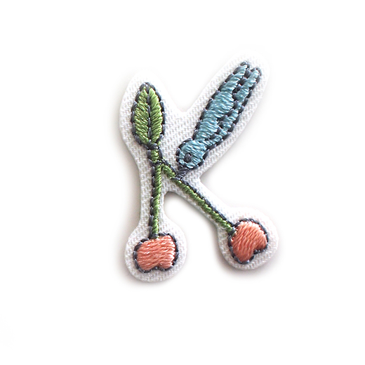 刺繍ワッペンの通販 | アルファベットK | クロヤギシロヤギ
