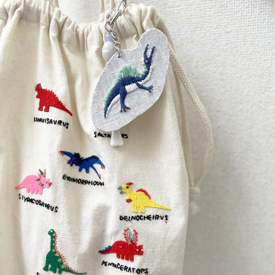 奈々様専用 刺繍キーホルダーブローチ ハンドメイド
