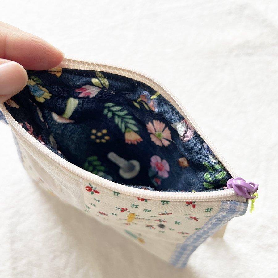 手刺繍ポーチの通販 | 妖怪／オバケのキルトポーチ | クロヤギ