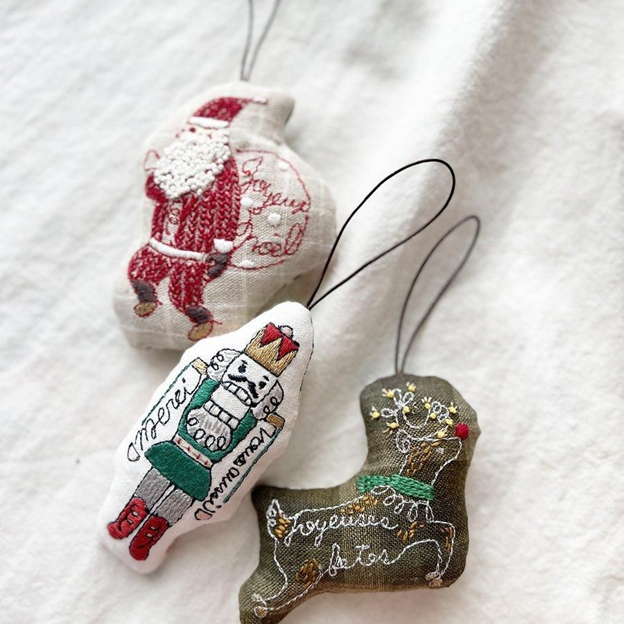 刺繍キットの通販 | 刺繍でつくるオーナメントキット [トナカイ