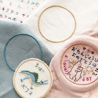 <img class='new_mark_img1' src='https://img.shop-pro.jp/img/new/icons6.gif' style='border:none;display:inline;margin:0px;padding:0px;width:auto;' />ɽץ饹Ƴڤåڥʤޤ7cm/3colors