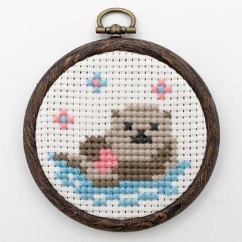 コスモ 刺繍キット クロスステッチ まんまるフレーム ラッコ No コスモ 刺繍キット クロスステッチ まんまるフレーム ラッコ No