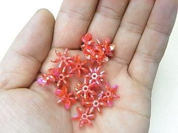 未使用　シェル形ビーズバッグ ゴールド地に青とブロンズ色の葉模様 未使用 シェル形ビーズバッグ ゴールド地に青とブロンズ色の葉模様