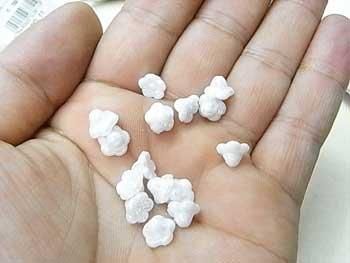 ニューフラワービーズ 8mm col.11 オーロラ 乳白色