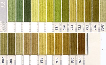 DMC 刺繍糸セット 5番 col.581〜829x各1束 13色セット 緑・黄緑色系 4