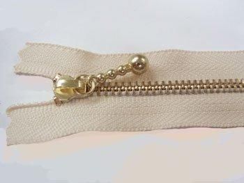 YKK 3G 玉付きファスナー 25cm ゴールド col.571 薄ベージュ