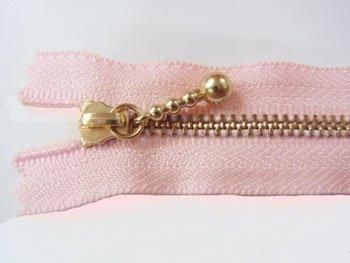 YKK 3G 玉付きファスナー 25cm ゴールド col.512 薄ピンク