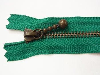 YKK 3GKB 玉付きファスナー 10cm アンティークゴールド col.540 緑