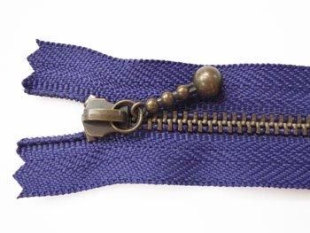 YKK 3GKB 玉付きファスナー 15cm アンティークゴールド col.559 むらさき