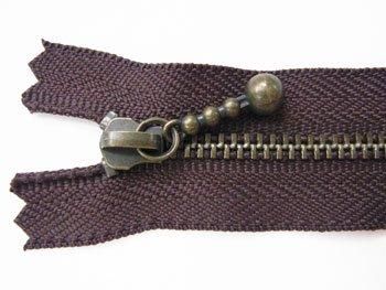 YKK 3GKB 玉付きファスナー 25cm アンティークゴールド col.570 こげ茶