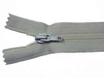 YKK 25FK フラットニットファスナー 20cm col.577 グレー