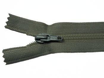 YKK 25FK フラットニットファスナー 30cm col.567 ダークグリーン系