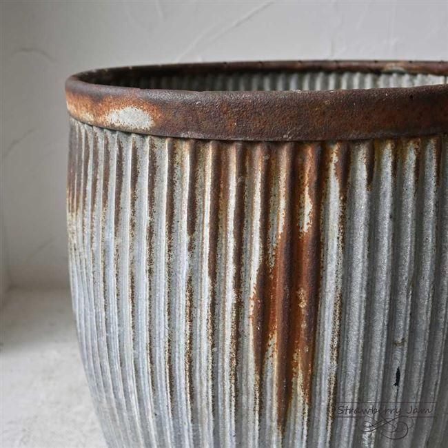 L3501-175 英国アンティーク ブリキドラム 鉢 ガーデニング ゴミ箱 L3501-175 英国アンティーク ブリキドラム 鉢 ガーデニング