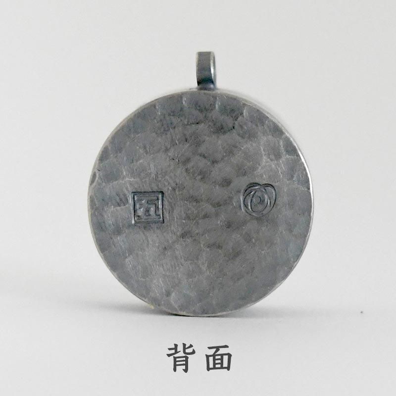 イソガワクミコさんの「吉祥すず」（六瓢/むびょう）シルバー