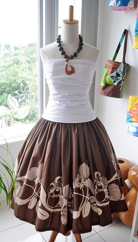 Tahiti Imports フラダンス パウスカート 78cm ブラウン ホヌ Tahiti Imports フラダンス パウスカート 78cm ブラウン ホヌ