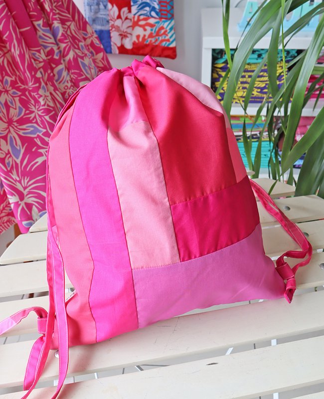 Pink Lei オリジナル【1点もの】～新商品～ お稽古バッグと巾着ナップサックセット（ハワイアンパッチ）ピンク