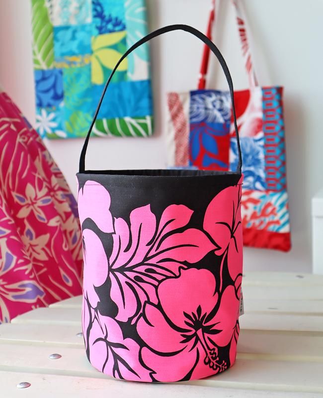 ウリウリケース バッグ ピンク×モンステラ・レイ ウリウリケース バッグ ピンク×モンステラ・レイ ウリウリケース