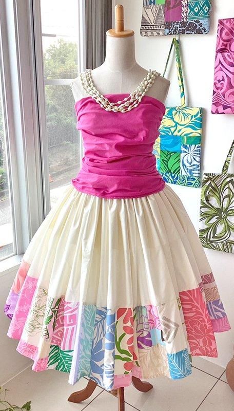 Tahiti Imports XLサイズ　ピンク　フラワー　ノースリーブ　楽屋着 Tahiti Imports XLサイズ ピンク フラワー ノースリーブ 楽屋着