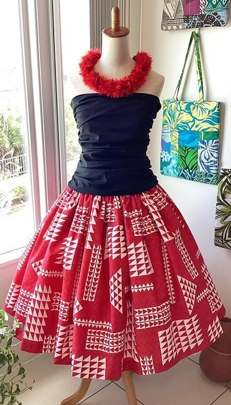 【美品 フラダンス衣装】レッド Tahiti Imports パウスカート 花柄 Aloha day Design パウスカート(レッド・パラパライ柄