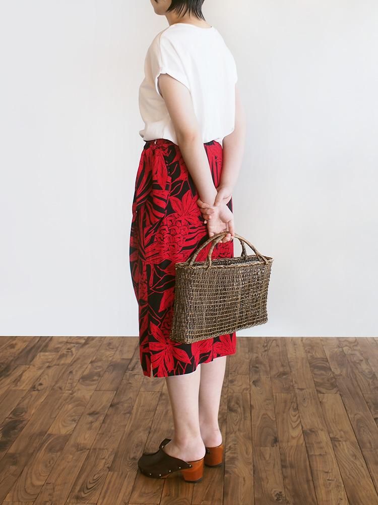 赤 / 黒 パイナップル 椰子柄 ラップ風ハワイアンスカート フラダンス