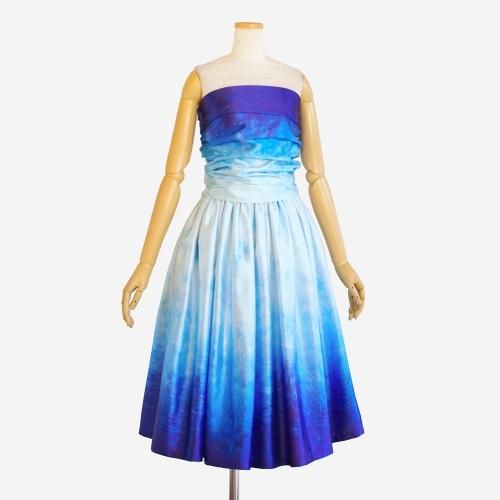 【フラダンス衣装】ネイビー BLUE HEAVEN COMPANY 上下セット フラダンス衣装】ネイビー BLUE HEAVEN COMPANY 上下セット 上下