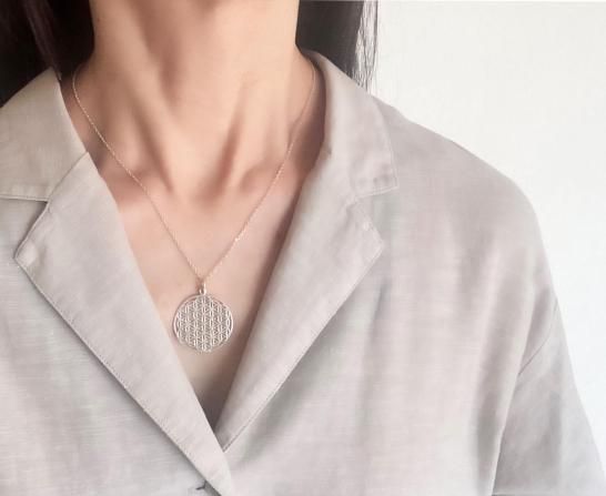 神聖幾何学模様フラワーオブライフのシルバーペンダント販売